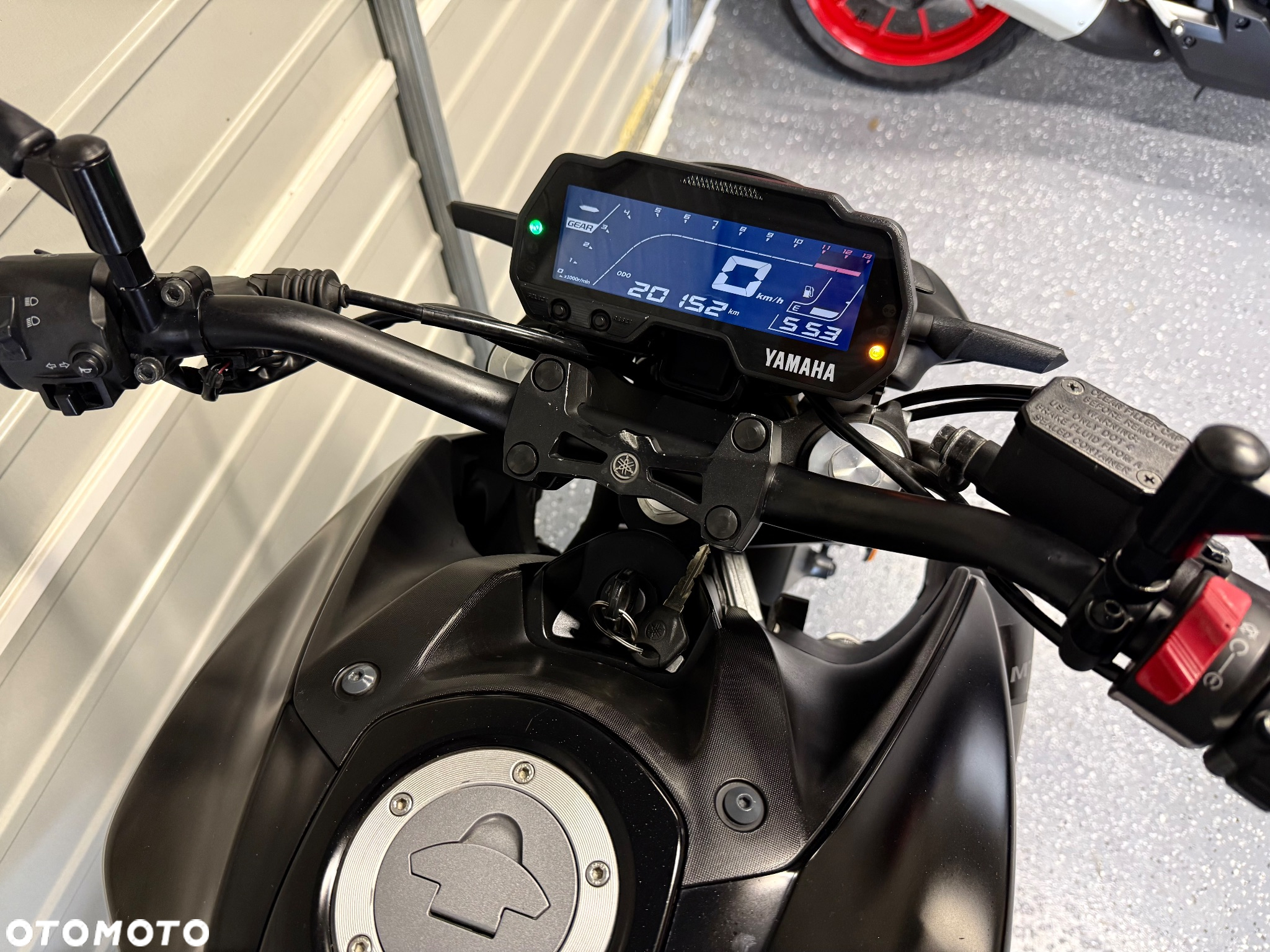 Yamaha MT - 7