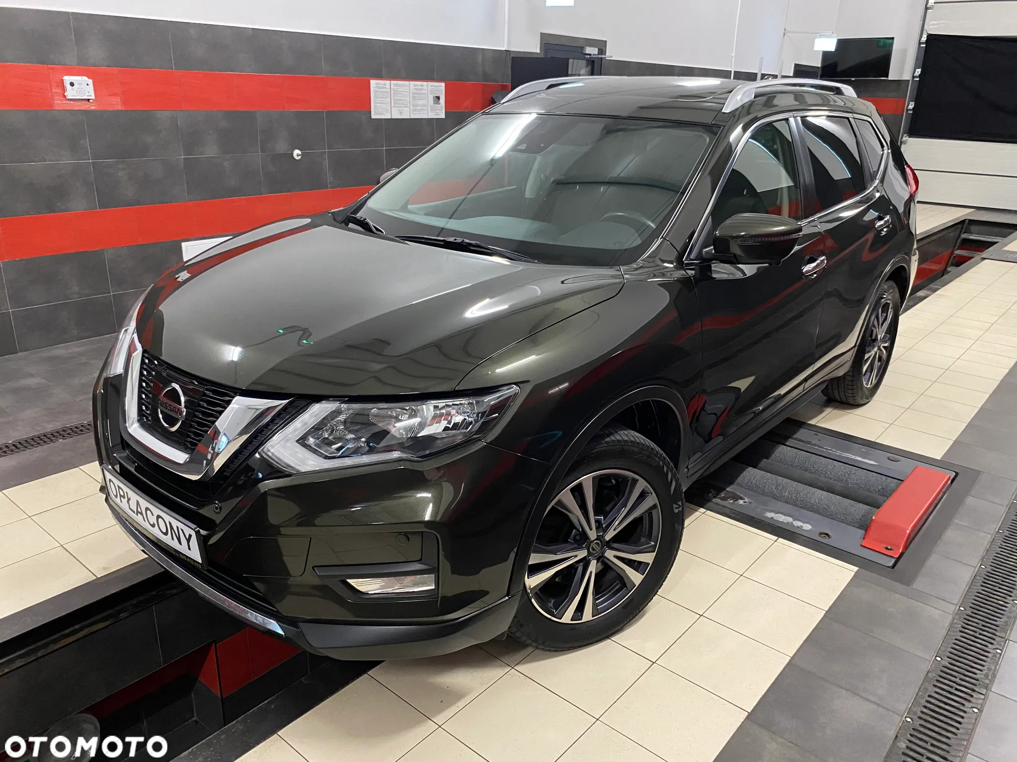 Nissan X-Trail 1.6 DIG-T Tekna 2WD 7os - 2