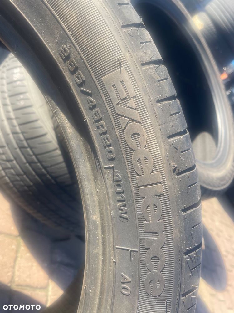 Goodyear Excellence 255/45/20 - 3