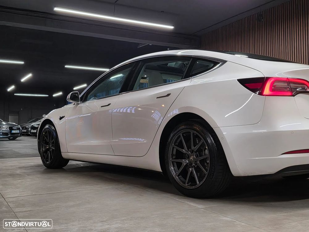 Tesla Model 3 Long Range AWD Dual Motor - 33