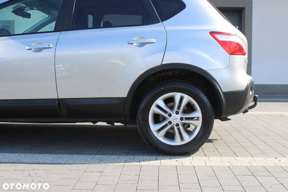 Nissan Qashqai - 10