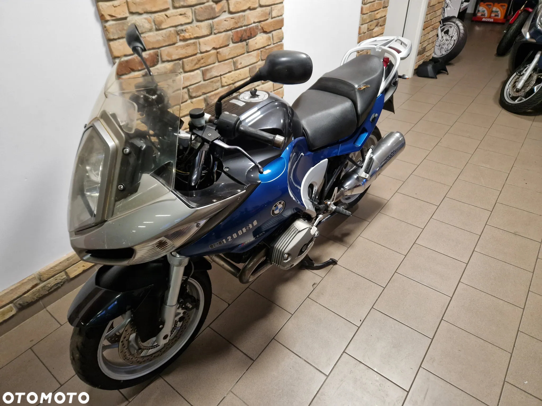 BMW R - 16