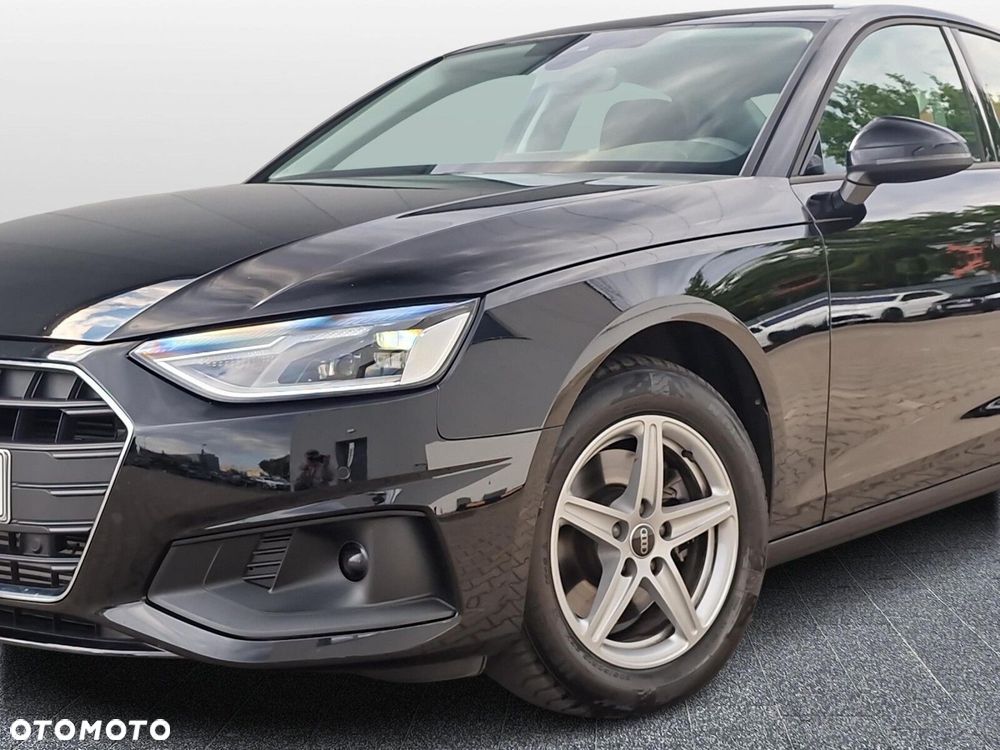 Audi A4 Limousine - 28