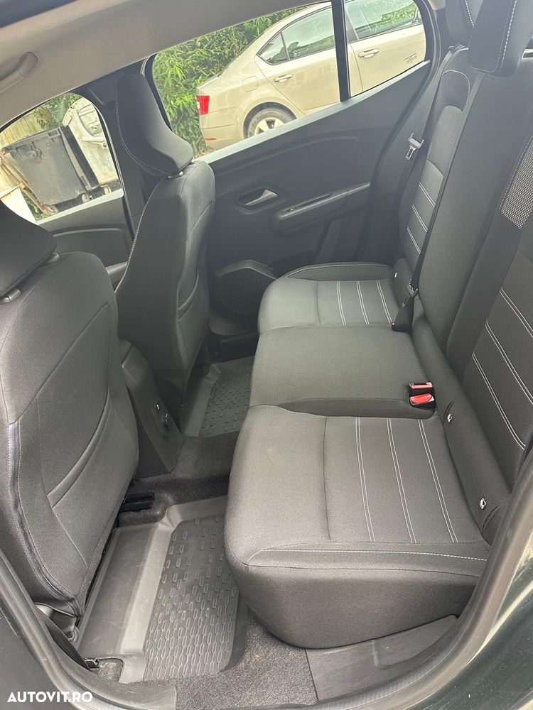 Dacia Logan TCe 90 MT6 Journey - 3