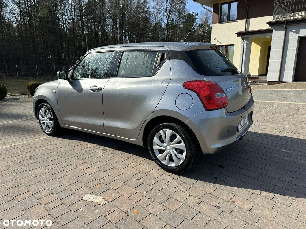 Suzuki Swift - 6