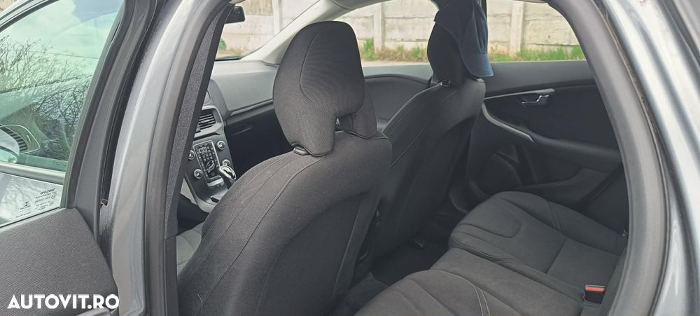 Volvo V40 - 15