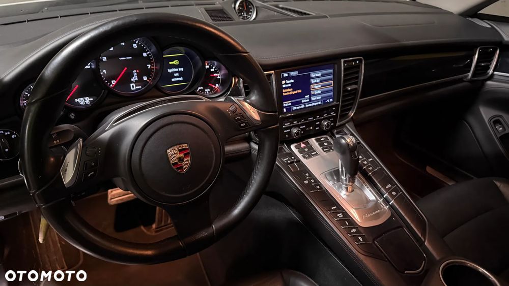 Porsche Panamera 4 PDK Platinum Edition - 6