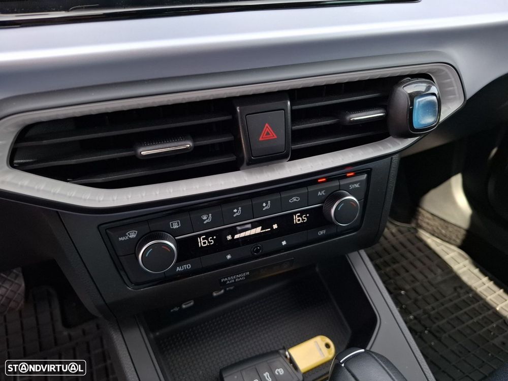 SEAT Ibiza 1.0 TSI FR DSG - 19