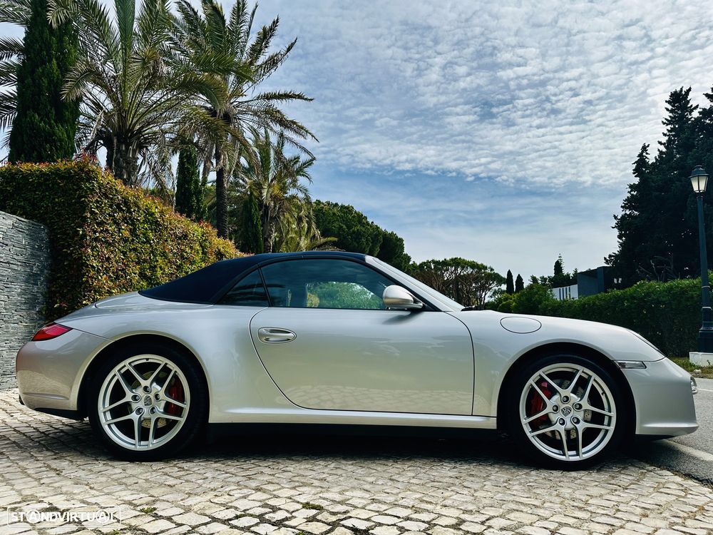 Porsche 911 Série F - 7