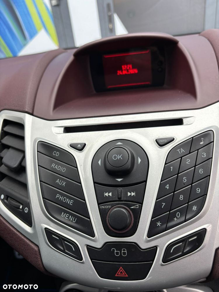 Ford Fiesta 1.4 Titanium - 15