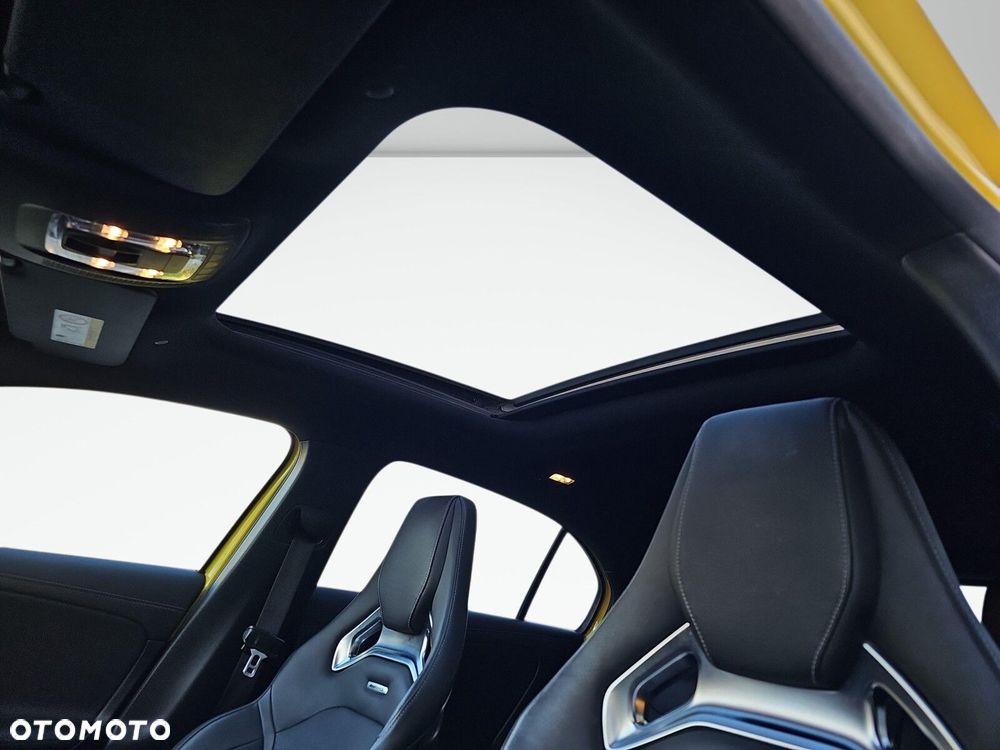 Mercedes-Benz Klasa A 45 S AMG 4-Matic 8G-DCT - 37