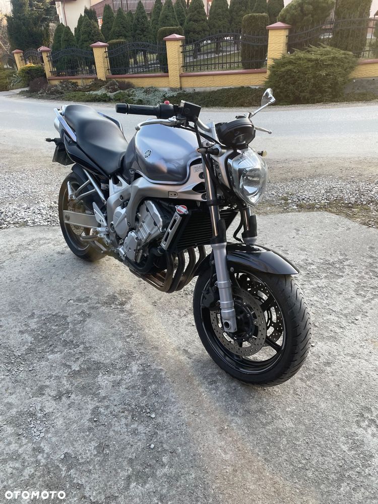 Yamaha FZ6 - 6