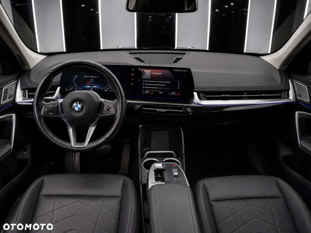 BMW X1 sDrive18i xLine - 7