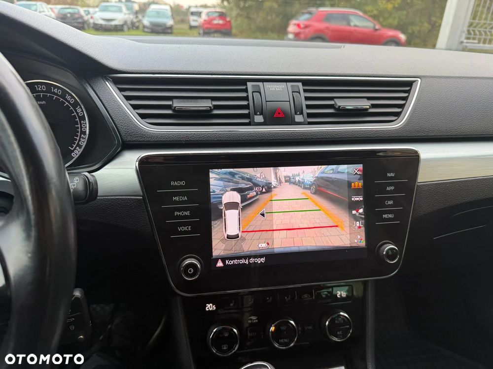 Skoda Superb 1.6 TDI Ambition - 18