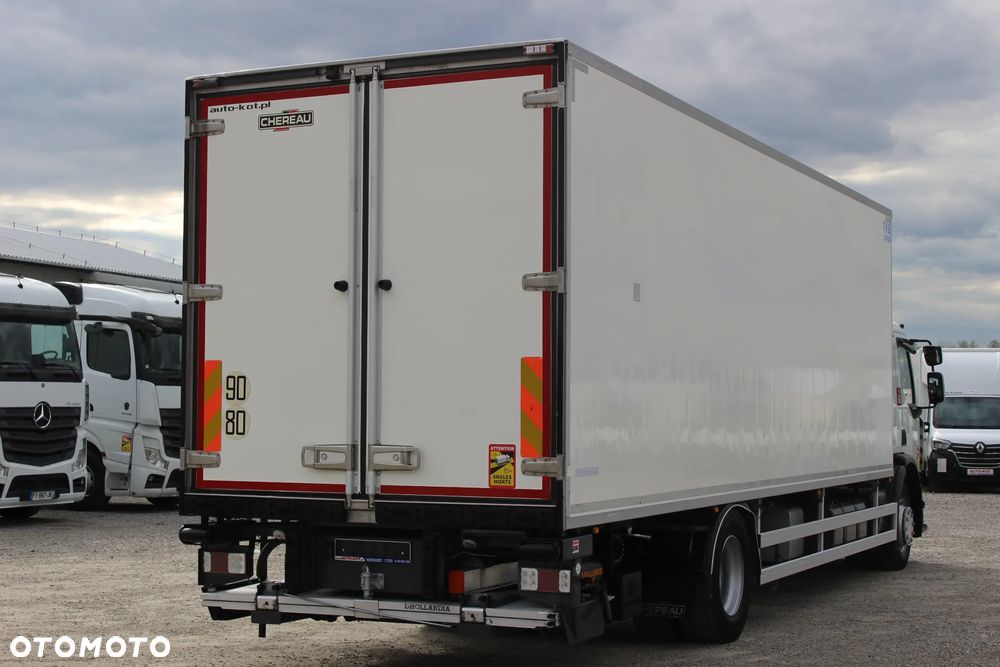 Renault D320 CHŁODNIA/*CARRIER* 1150mt /CHEREAU/TYLNE DRZWI / KAB.SYPIALNA/ EURO 6/*SERWIS FR*/ SUPER STAN - 11