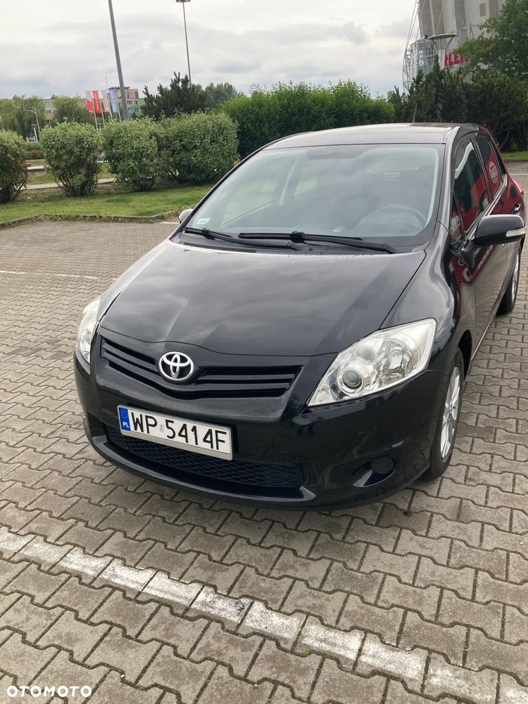 Toyota Auris - 8