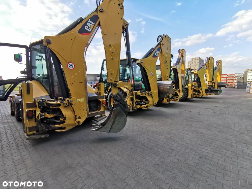 Caterpillar Caterpillar CAT 432F2 Nowa 2022 9Mth - 16