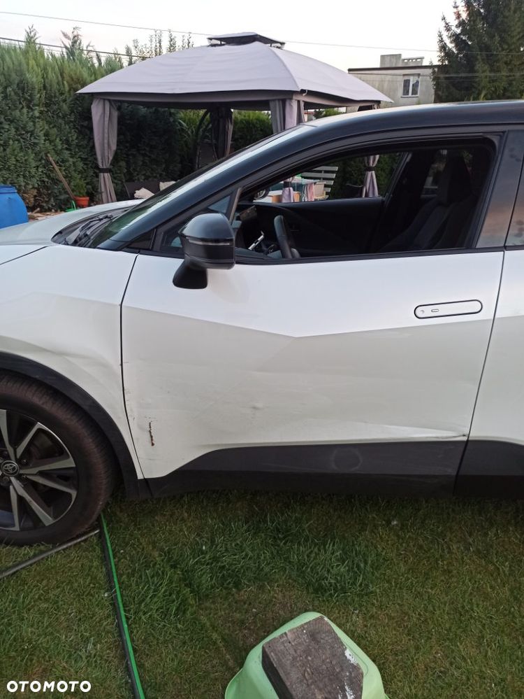 Toyota C-HR - 38