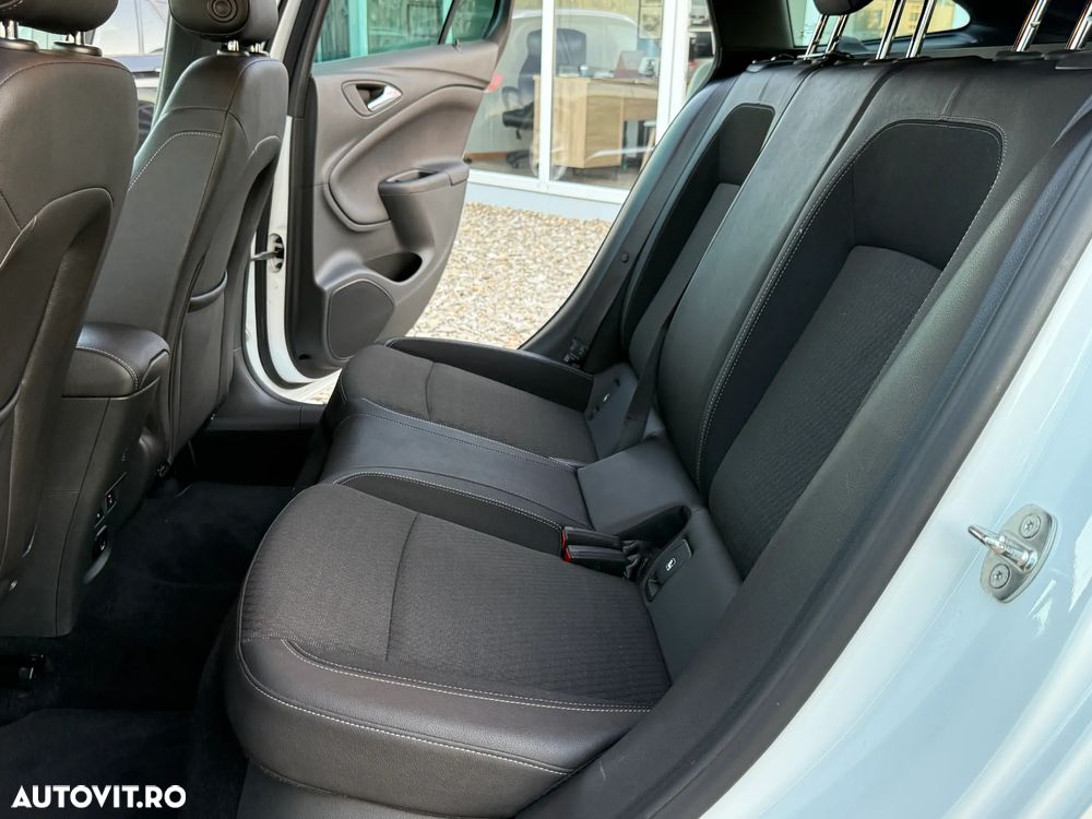 Opel Astra 1.6 CDTI Automatik Sports Tourer Active - 14