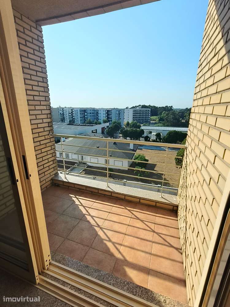 Apartamento T2 - Condomínio Tenente Valadim - Grande imagem: 5/18