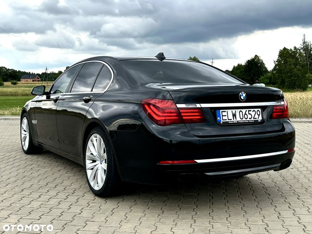 BMW Seria 7 750d xDrive - 4