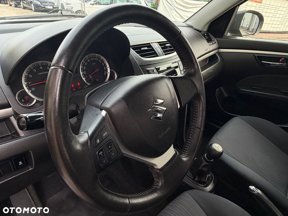 Suzuki Swift 1.2 4x4 Club - 6