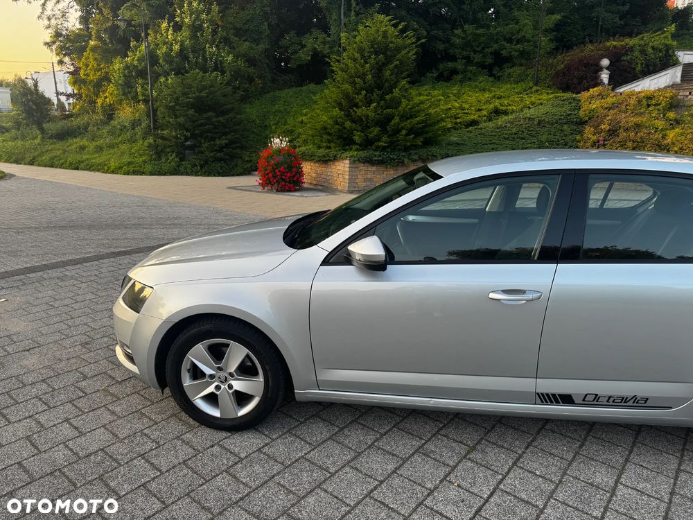 Skoda Octavia - 3