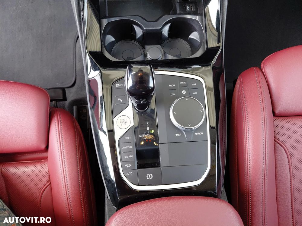 BMW X3 xDrive20d AT MHEV - 23