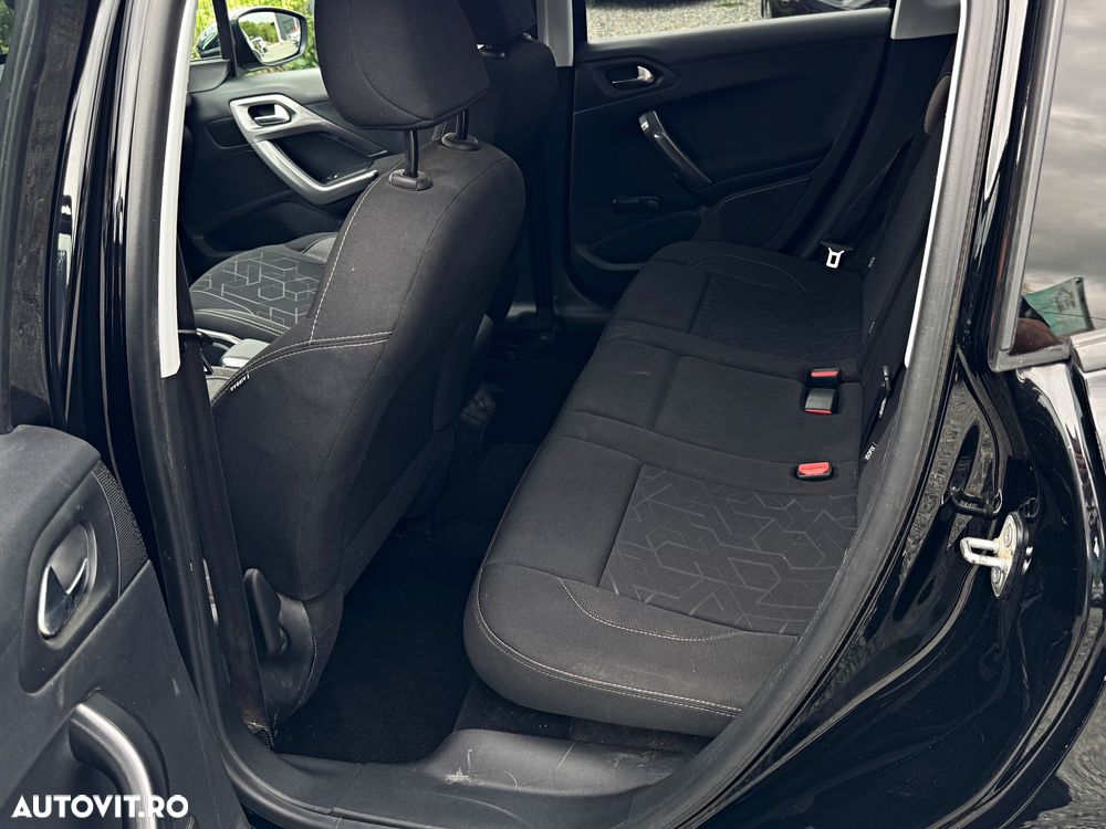 Peugeot 2008 BlueHDi 100 STOP & START Business-Line - 14