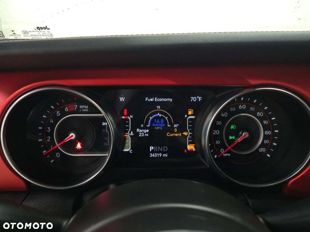 Jeep Wrangler - 12