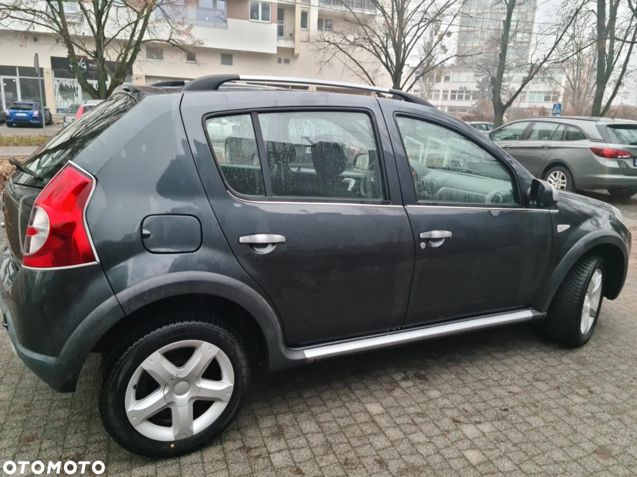 Dacia Sandero 1.6 MPI Stepway - 8