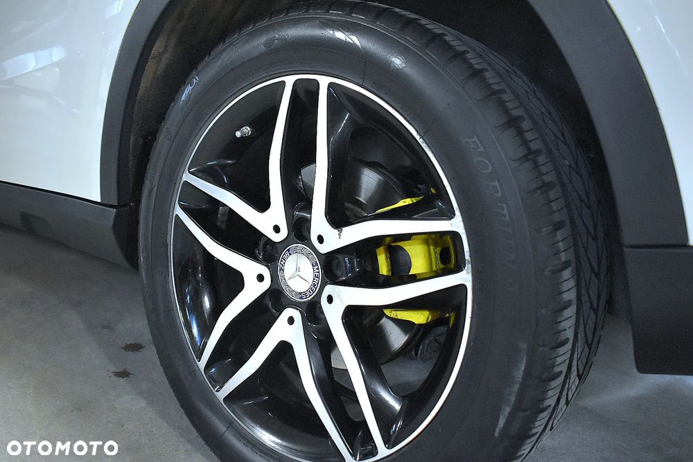 Mercedes-Benz GLA 200 d 7G-DCT Style - 8