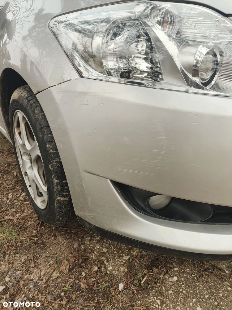 Toyota Auris 1.4 D-4D Luna - 6