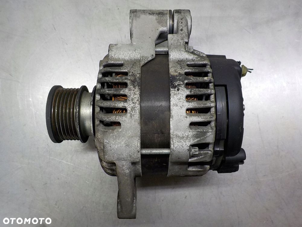 OPEL INSIGNIA ALTERNATOR 13579668 - 1