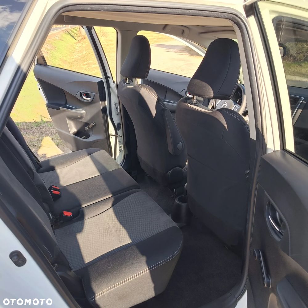 Toyota Verso S 1.4 D-4D Cool - 22