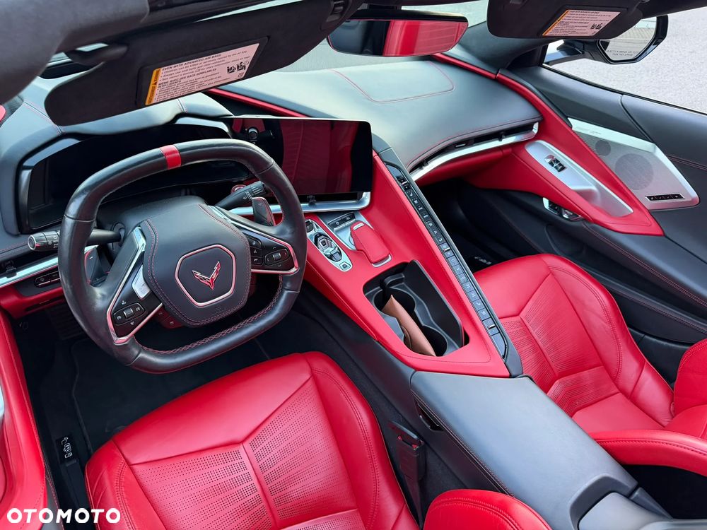 Chevrolet Corvette - 29