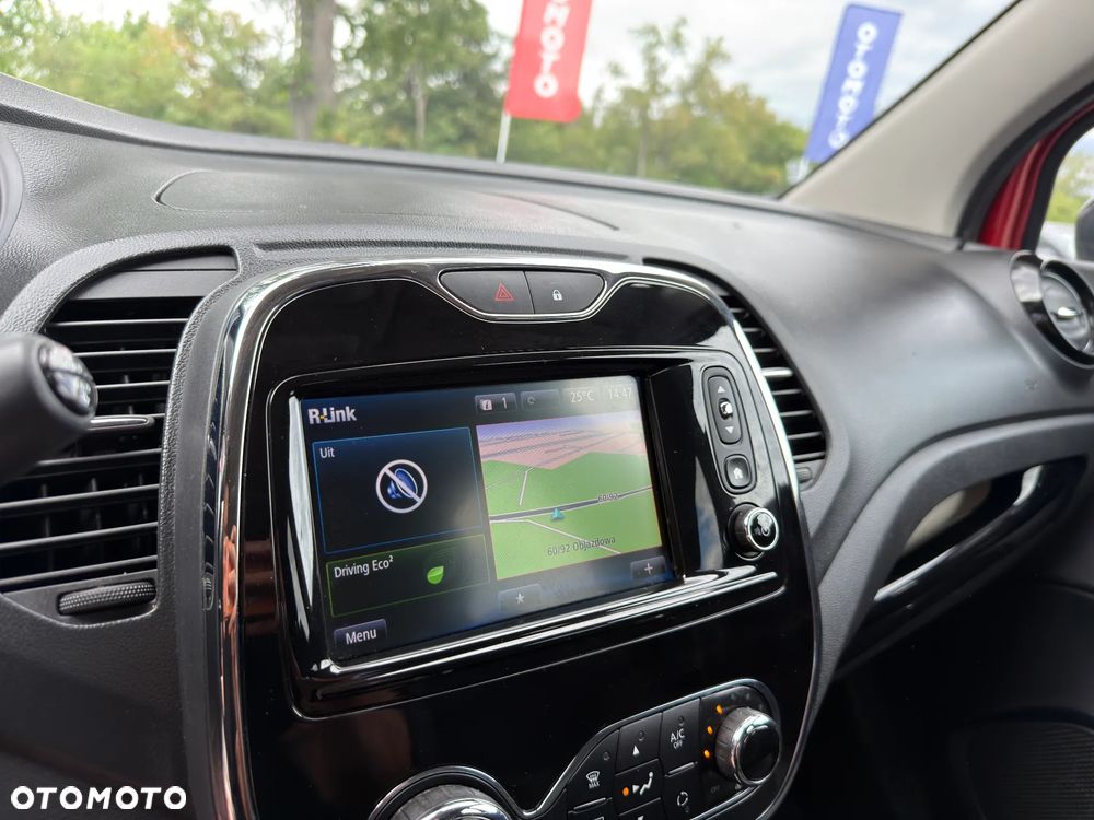 Renault Captur 0.9 Energy TCe Helly Hansen - 31