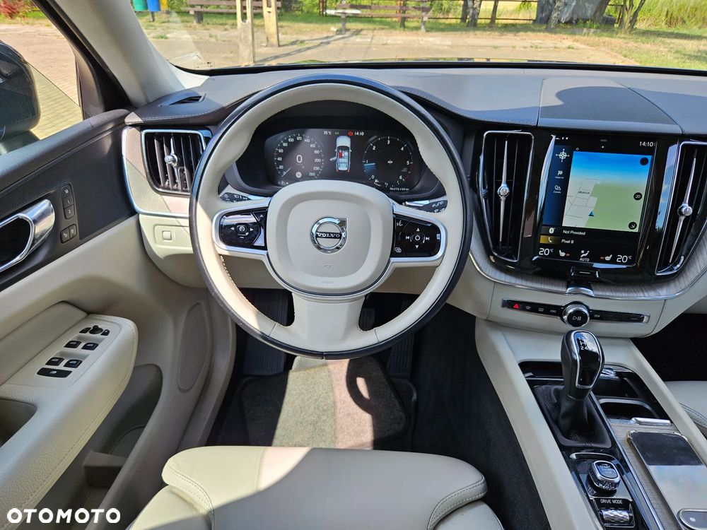 Volvo XC 60 D3 SCR Inscription - 24
