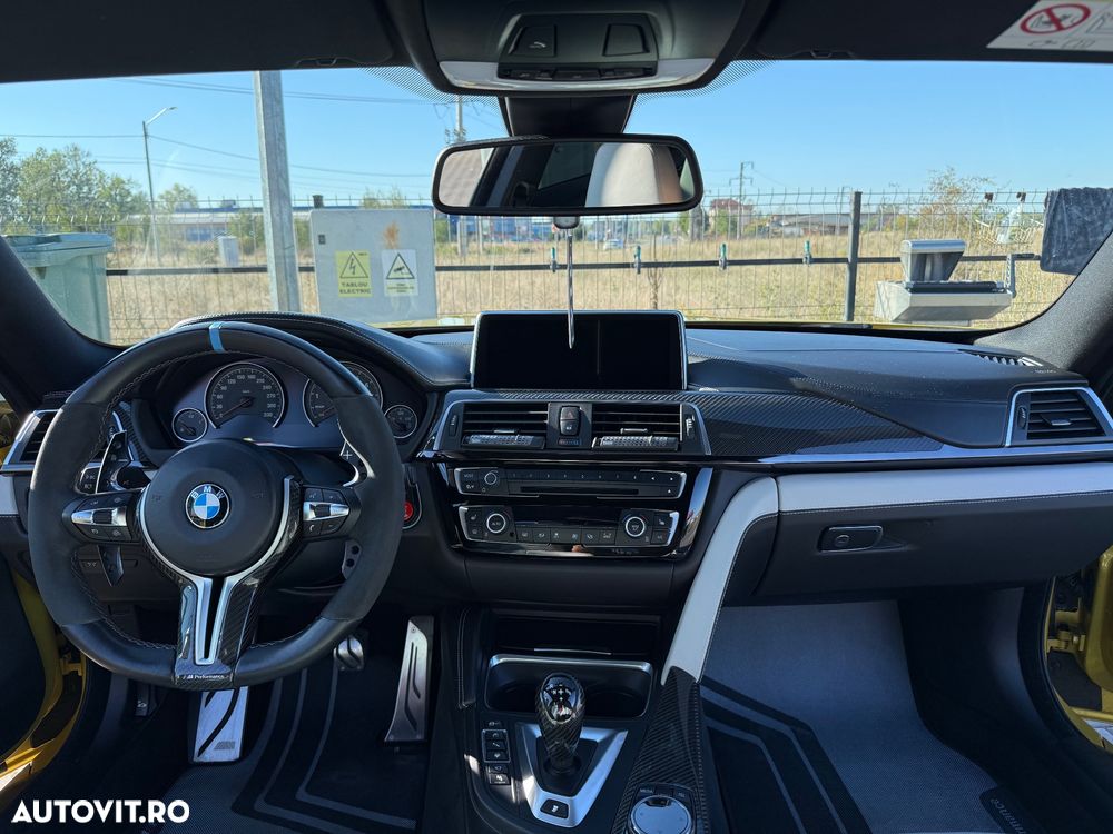 BMW M4 - 4