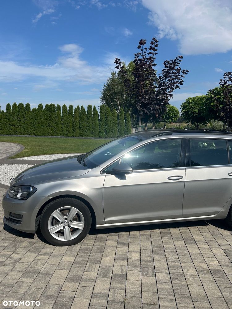 Volkswagen Golf 1.6 TDI BlueMotion Trendline - 4