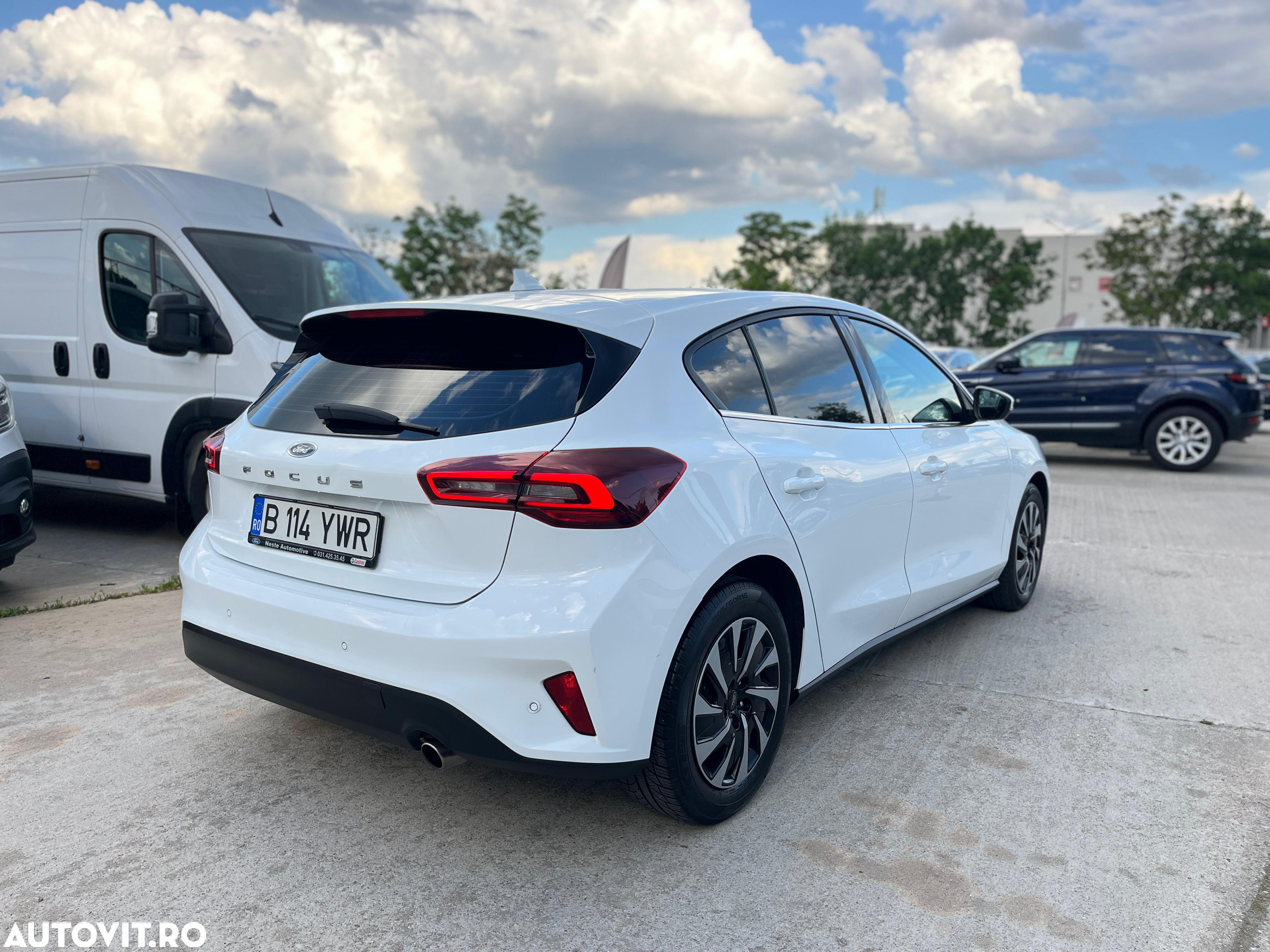 Ford Focus - 3