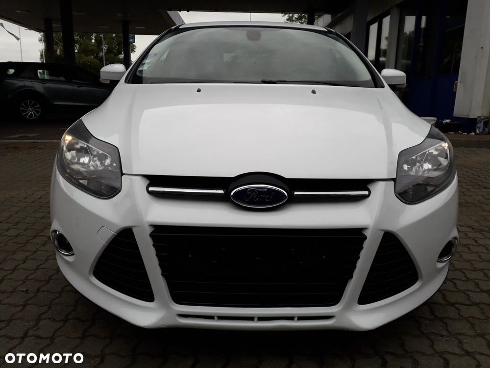 Ford Focus 1.0 EcoBoost Titanium - 26