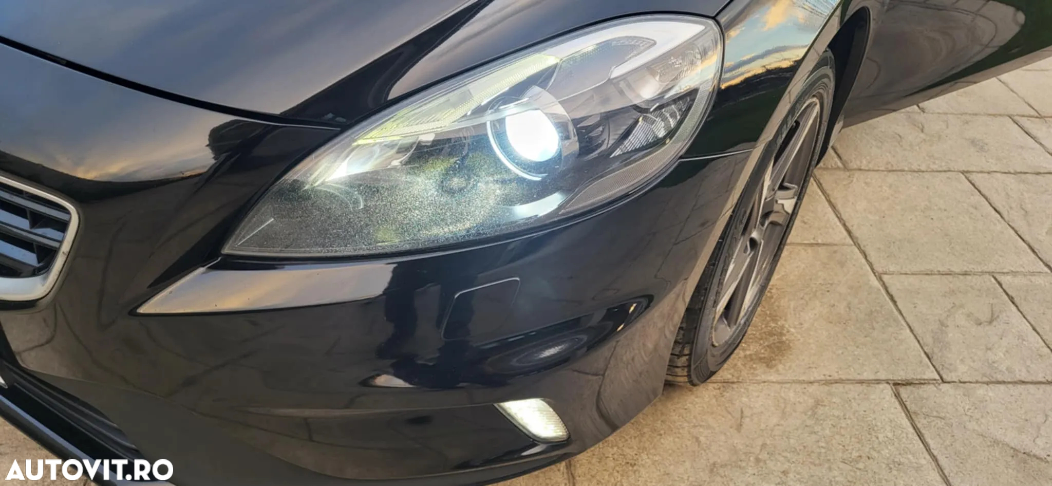 Volvo V40 - 16