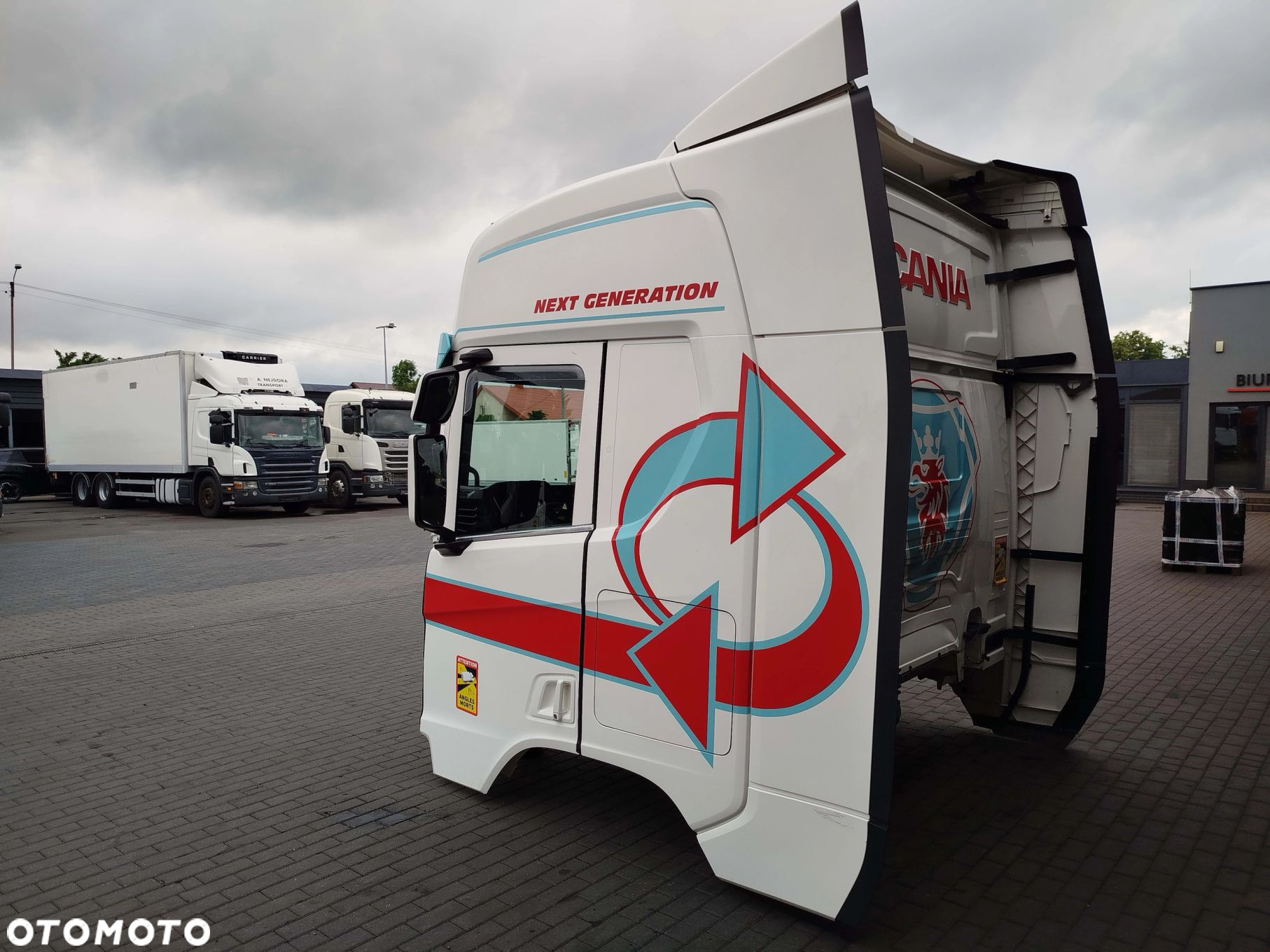 KABINA GOŁA SCANIA R NTG - 5