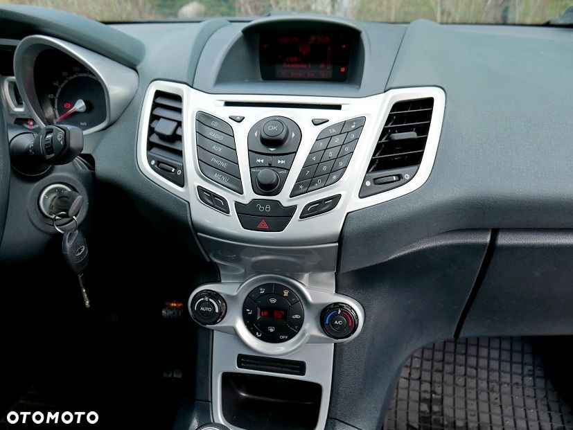 Ford Fiesta 1.25 Titanium - 7