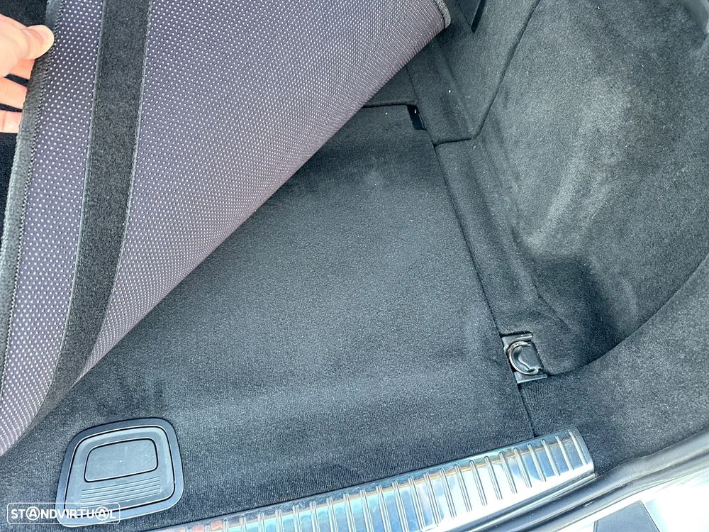 Mercedes-Benz E 220 d 4Matic All-Terrain - 14