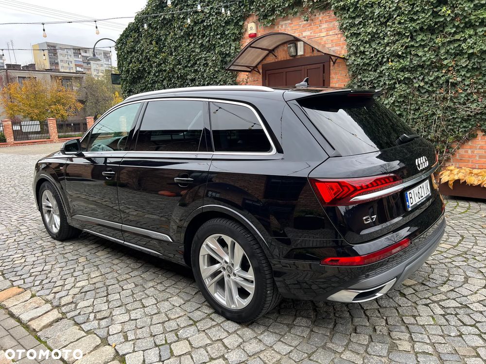 Audi Q7 - 7