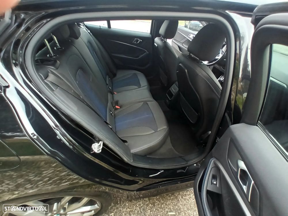 BMW 116 d Pack 50 anos M - 9