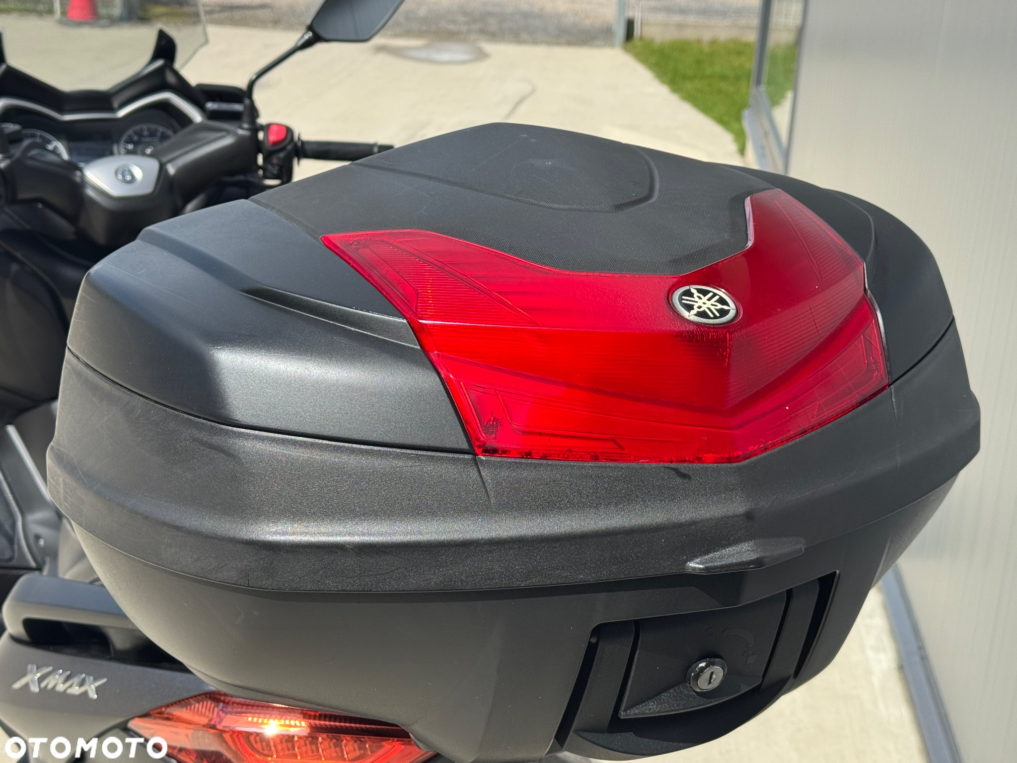 Yamaha X-max - 24