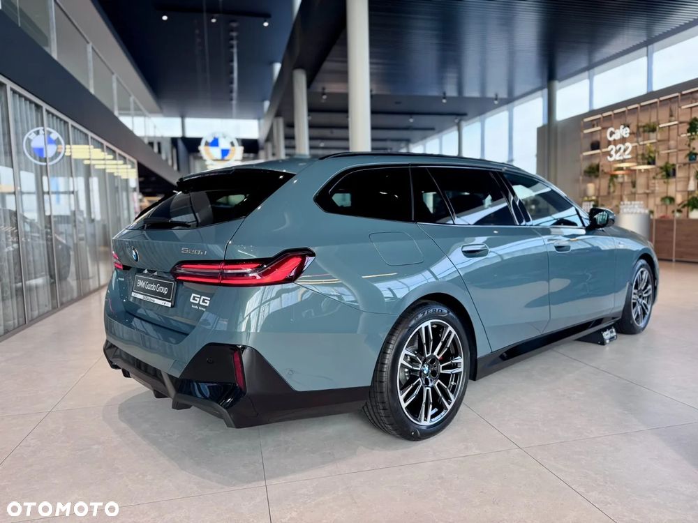 BMW Seria 5 520d xDrive mHEV M Sport - 4